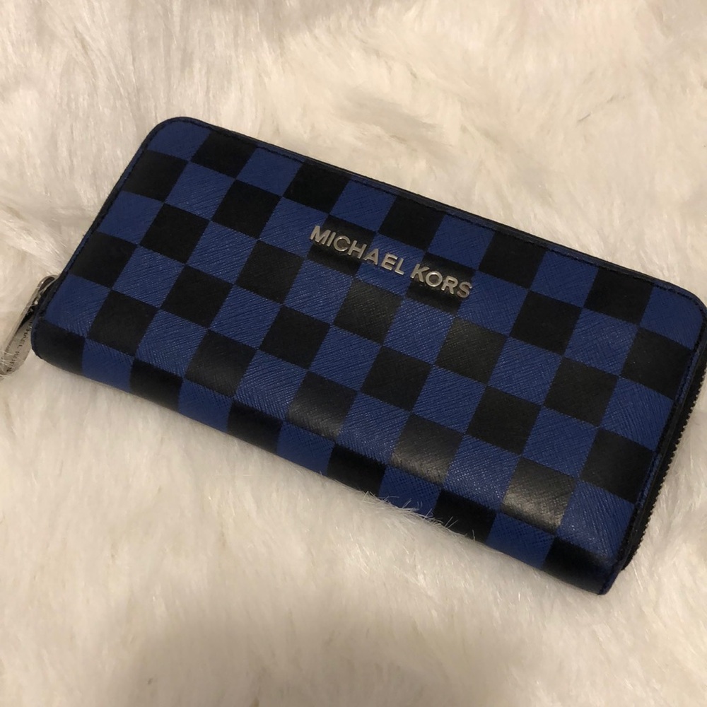 RARE - Michael Kors Checkerboard Wallet